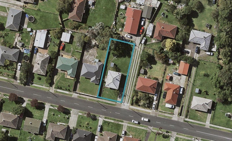 48 Pearl Baker Drive, Otara, Auckland - Carousel 1