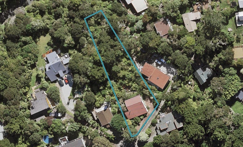 10 Tranquil Glade, Hillcrest, Auckland - Carousel 1