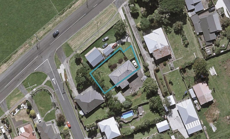 39B Pohutukawa Place, Bell Block, New Plymouth - Carousel 1