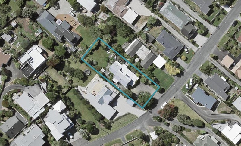 7 Falla Street, Paraparaumu Beach, Paraparaumu - Carousel 1