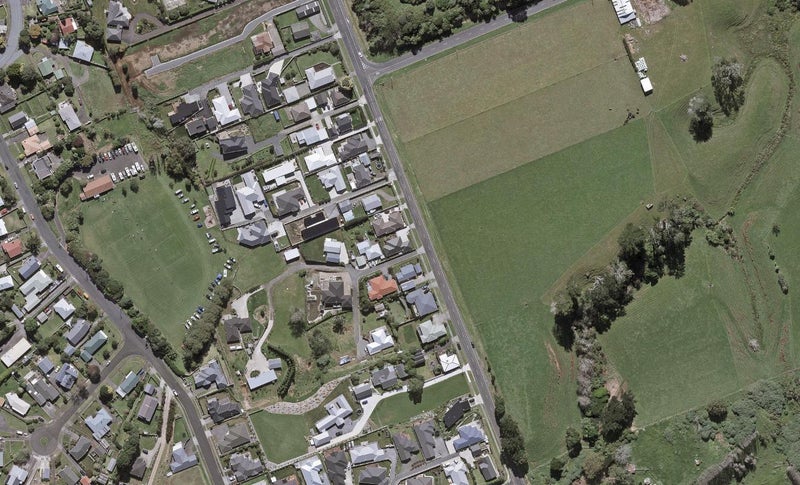 102 Smart Road, Glen Avon, New Plymouth - Carousel 1