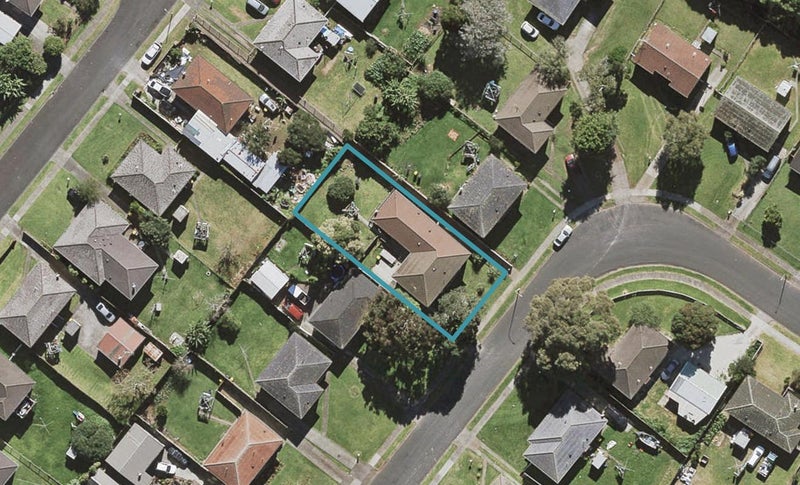 14 Chingford Close, Mangere, Auckland - Carousel 1