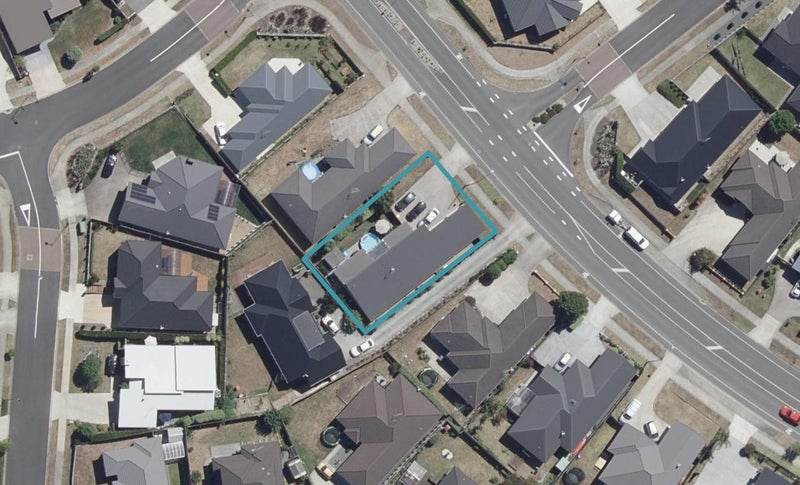 82 Borman Road, Huntington, Hamilton - Carousel 1