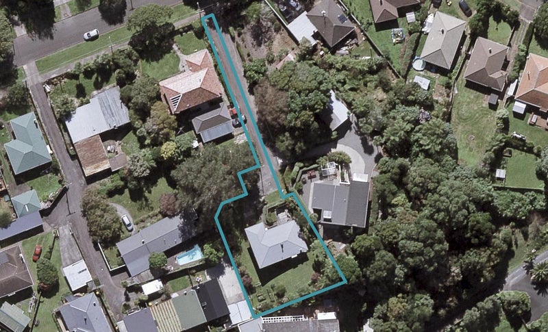 14B Woodleigh Street, Frankleigh Park, New Plymouth - Carousel 1