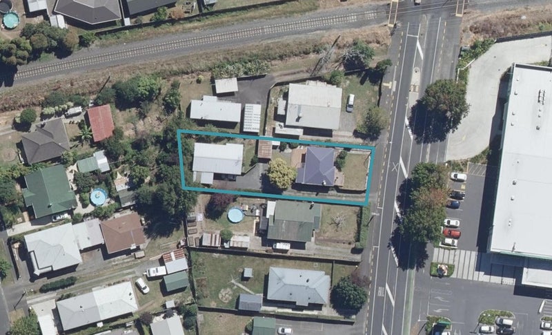 159B Peachgrove Road, Hamilton East, Hamilton - Carousel 1