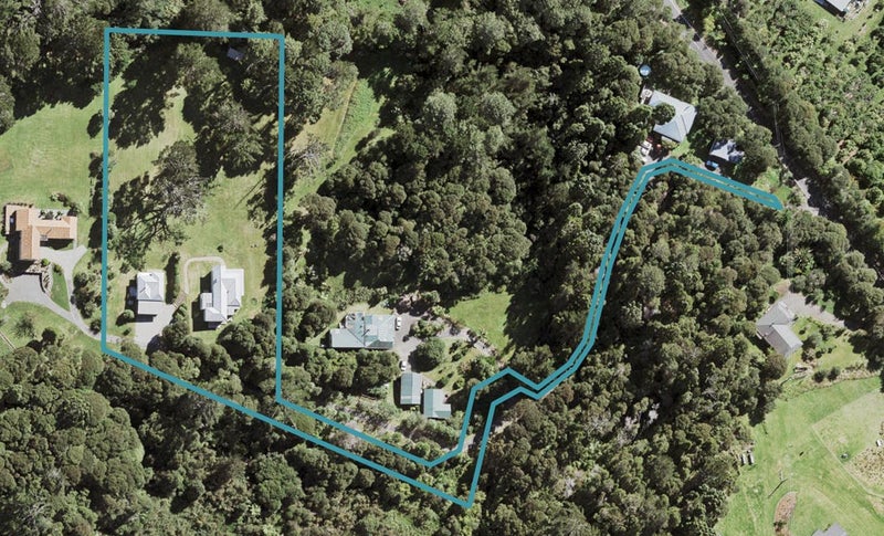 79 Carter Road, Oratia, Auckland - Carousel 1
