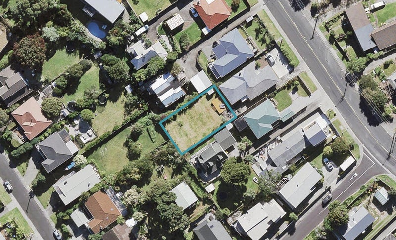 162A Rangatira Road, Beach Haven, Auckland - Carousel 1