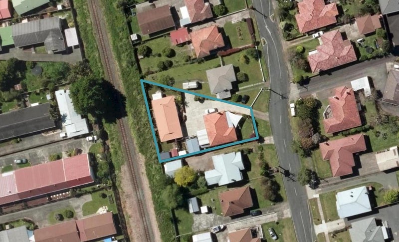 1/13 Islington Street, Kensington, Whangarei - Carousel 1