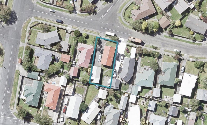 6 Mimihau Grove, Wainuiomata, Lower Hutt - Carousel 1