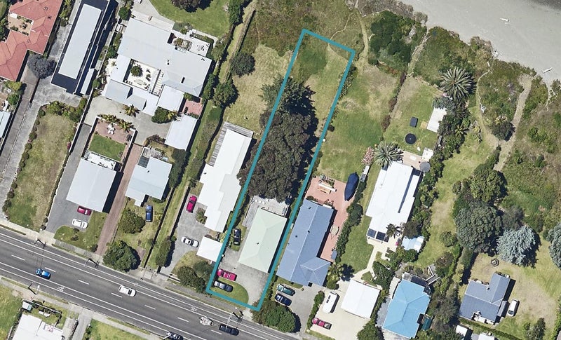 99 Pohutukawa Avenue, Ohope, Ōhope - Carousel 1