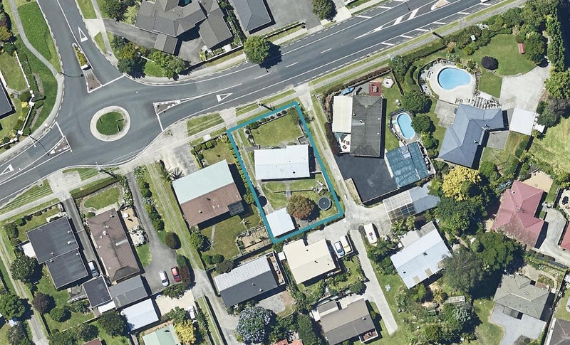 198 Cambridge Road, Bethlehem, Tauranga - Carousel 1
