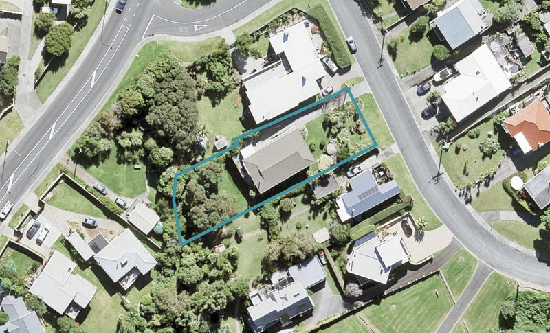 3 South Avenue, Manly, Whangaparaoa - Carousel 1
