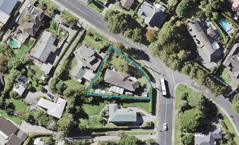 55 Cockle Bay Road, Cockle Bay, Auckland - Carousel 1