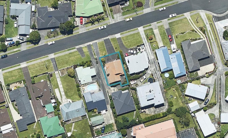 18A Wickham Place, Hairini, Tauranga - Carousel 1