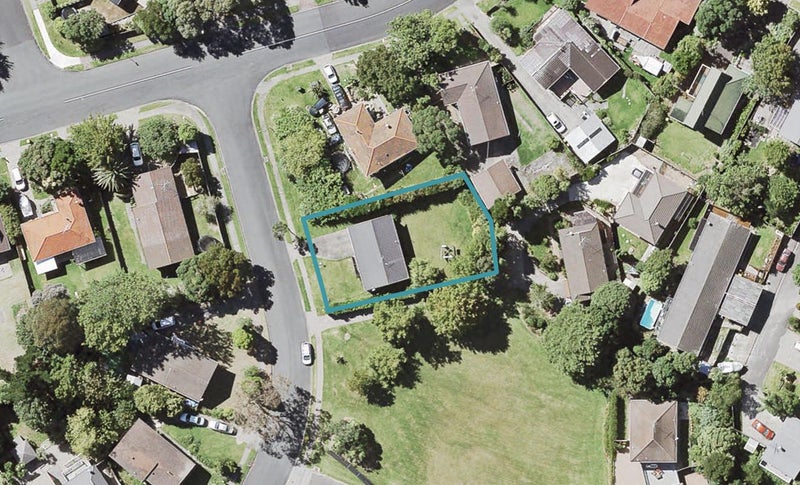 3 Squirrel Lane, Browns Bay, Auckland - Carousel 1