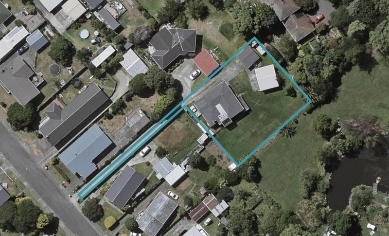 75 Donovan Road, Paraparaumu Beach, Paraparaumu - Carousel 1