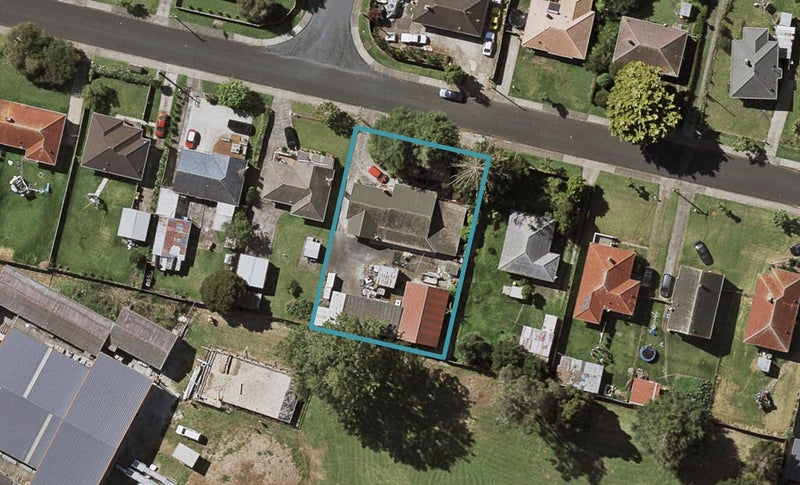 11 Clyde Road, Otara, Auckland - Carousel 1