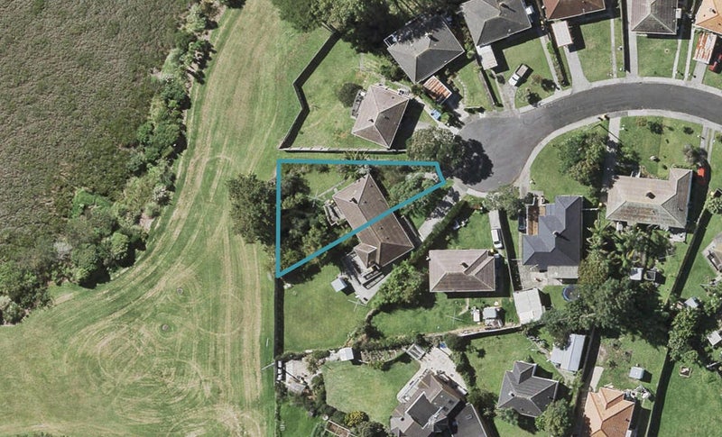 26 Philomel Crescent, Bayswater, Auckland - Carousel 1