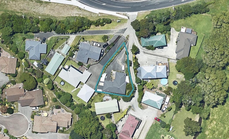 34 Welcome Bay Lane, Hairini, Tauranga - Carousel 1