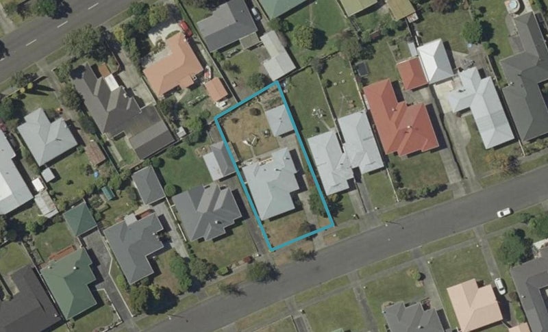 21 Henare Street, West End, Palmerston North - Carousel 1