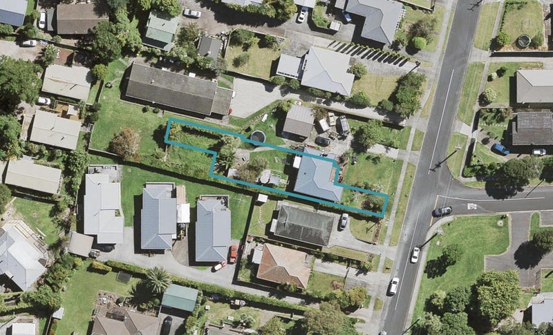 11/17 Ambler Avenue, Glen Eden, Auckland - Carousel 1