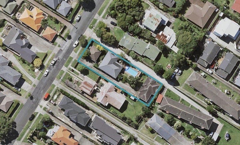2/42 Jutland Road, Hauraki, Auckland - Carousel 1