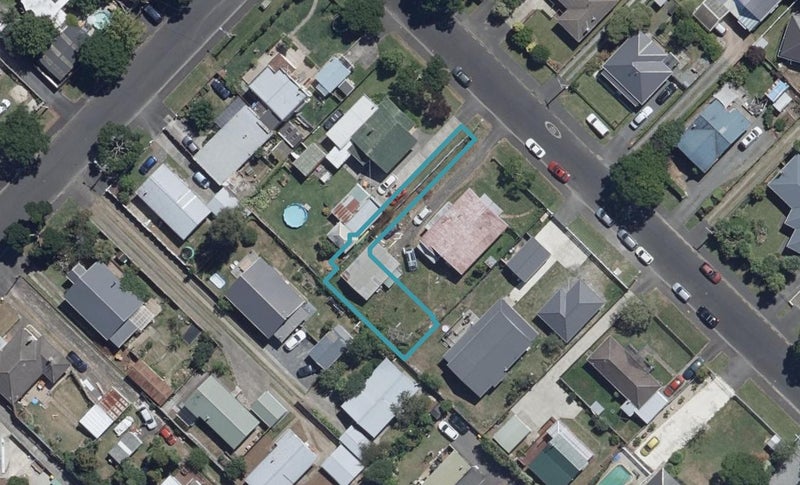 4/17 Walsh Street, Forest Lake, Hamilton - Carousel 1