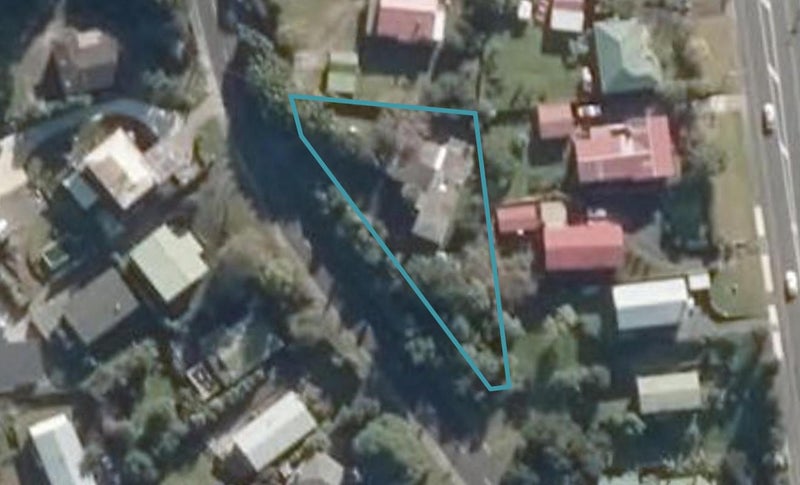 2 Old Onerahi Road, Onerahi, Whangarei - Carousel 1