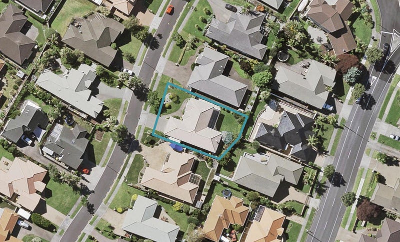8 Emyvalie Place, Dannemora, Auckland - Carousel 1