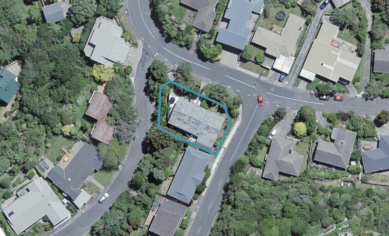 48 Collier Avenue, Karori, Wellington - Carousel 1