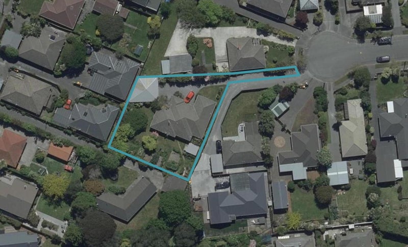 15 Kyeburn Place, Avonhead, Christchurch - Carousel 1