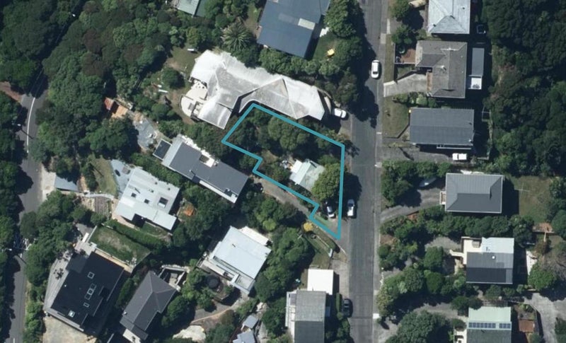 15 The Track, Plimmerton, Porirua - Carousel 1