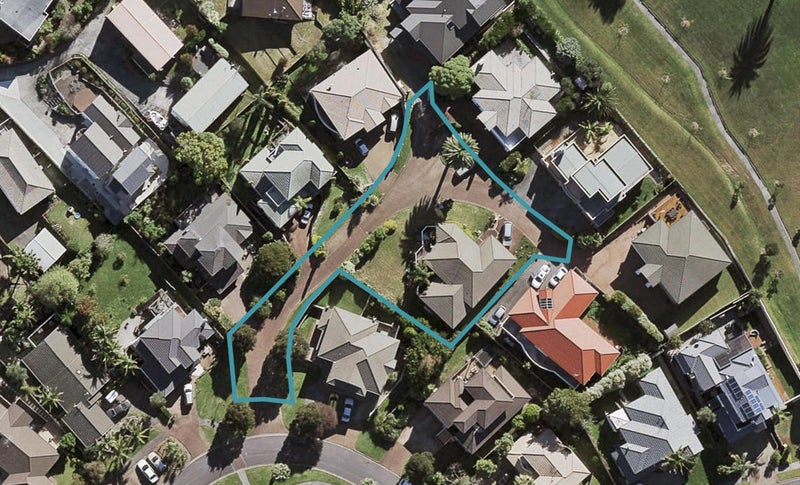37 Calypso Way, Unsworth Heights, Auckland - Carousel 1