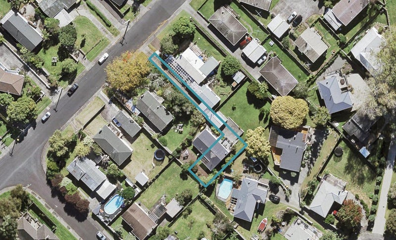 15D Ranch Avenue, Beach Haven, Auckland - Carousel 1