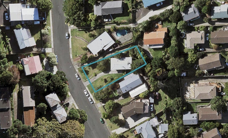 20 Cheval Drive, Totara Vale, Auckland - Carousel 1