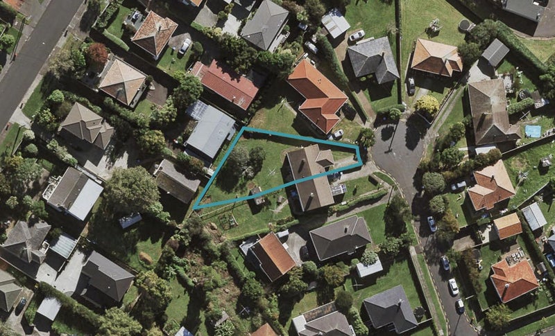 6 Titahi Street, One Tree Hill, Auckland - Carousel 1