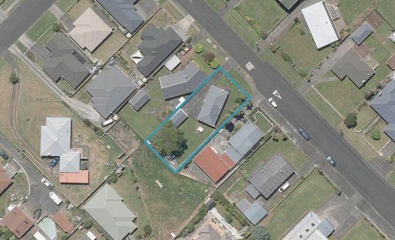 37 Lincoln Road, Springvale, Whanganui - Carousel 1