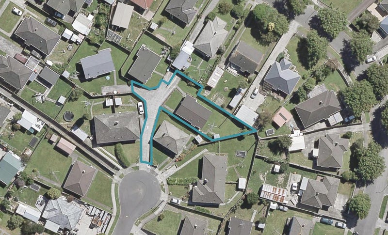 2/19 Barton Grove, Naenae, Lower Hutt - Carousel 1
