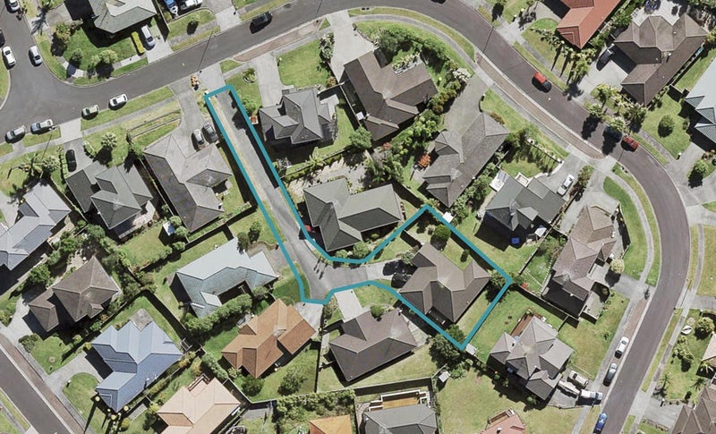 17 Black Teal Close, Unsworth Heights, Auckland - Carousel 1