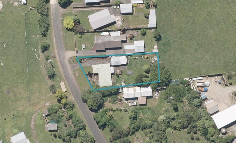 10 Flemington Road, Aramoho, Whanganui - Carousel 1