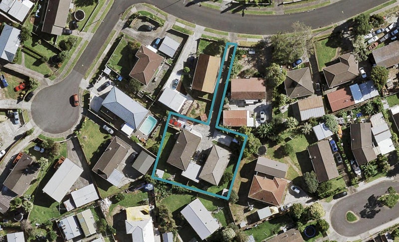 2/22 Moncrieff Avenue, Clendon Park, Auckland - Carousel 1