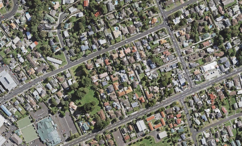 53 Halver Road, Hillpark, Auckland - Carousel 1