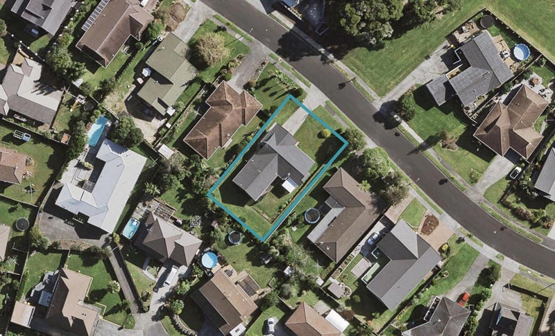 9 Peretao Rise, The Gardens, Auckland - Carousel 1
