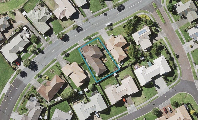 144 Burswood Drive, Burswood, Auckland - Carousel 1