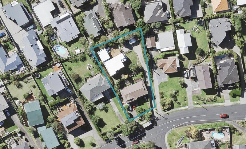 1/31 Hastings Road, Mairangi Bay, Auckland - Carousel 1
