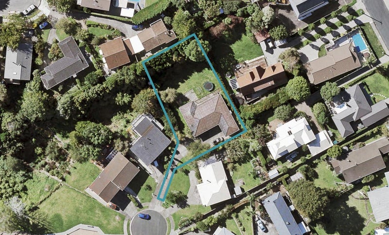 43 Pickwick Parade, Mellons Bay, Auckland - Carousel 1