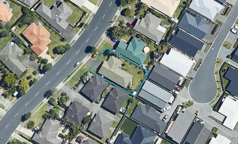 33 Sandhurst Drive, Papamoa Beach, Papamoa - Carousel 1