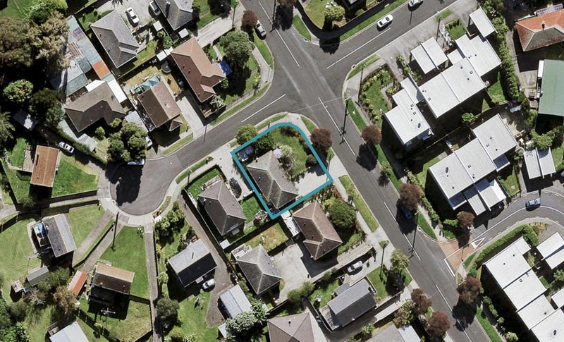 42 Miranda Street, Avondale, Auckland - Carousel 1