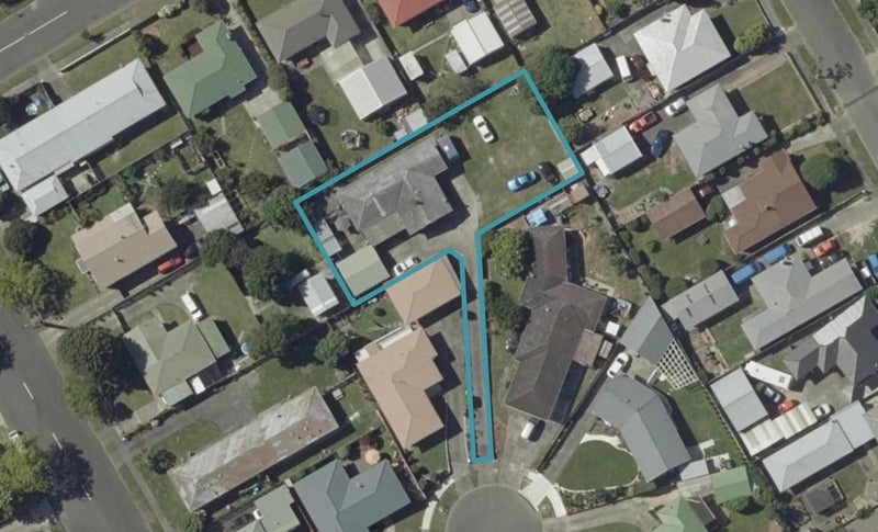 4 Bruce Place, Highbury, Palmerston North - Carousel 1