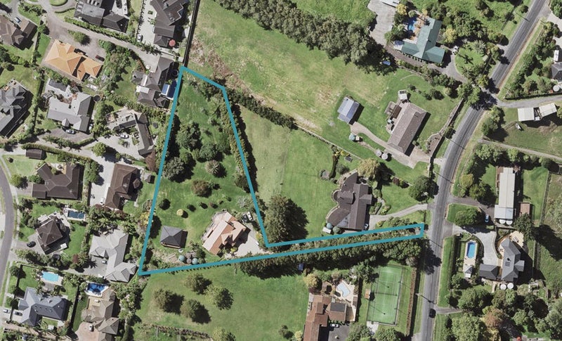 314 Point View Drive, Dannemora, Auckland - Carousel 1